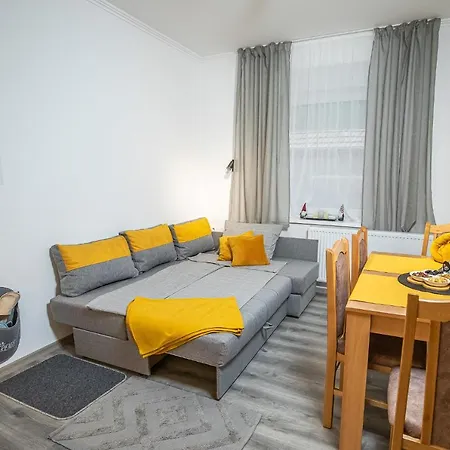 Cent-Room Apartman Ada Exterior photo