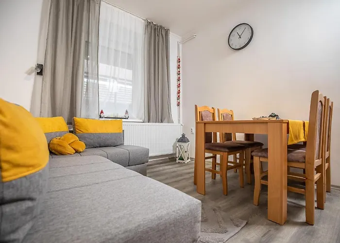 Cent-Room Apartman Ada