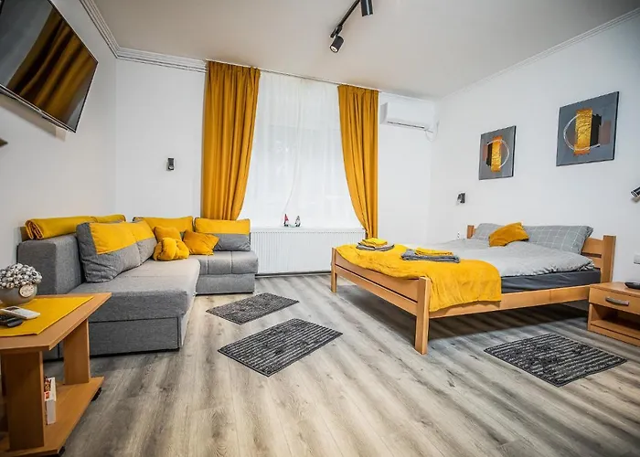 Cent-Room Apartman Ada